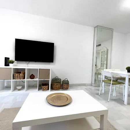Apartment Apartamento 3 Dormitorios En Centro De Con Parking Privado *