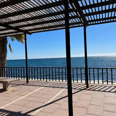 Apartamento 3 Dormitorios En Centro De Con Parking Privado Apartment Marbella