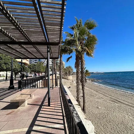 Apartamento 3 Dormitorios En Centro De Con Parking Privado