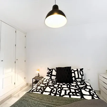 Apartment Apartamento 3 Dormitorios En Centro De Con Parking Privado *